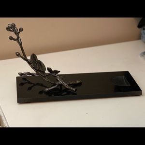 Michael Aram Black Orchid Wine Rest